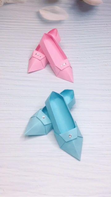 用纸折高跟鞋视频,跟随视频学习纸艺高跟鞋制作