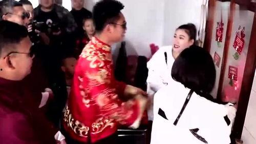 婚礼视频接亲,婚礼视频中的浪漫接亲时刻